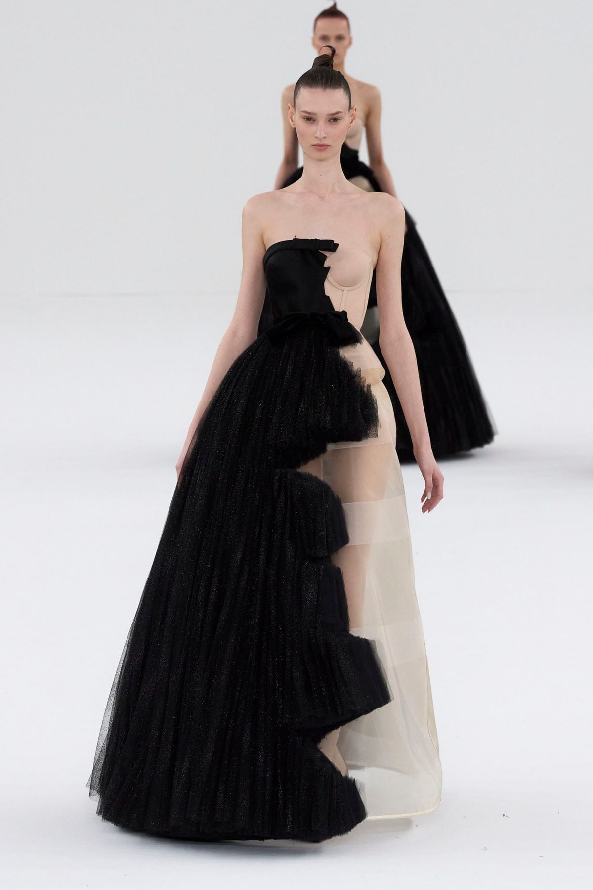 It's Always Fun to Eyeball Viktor & Rolf
