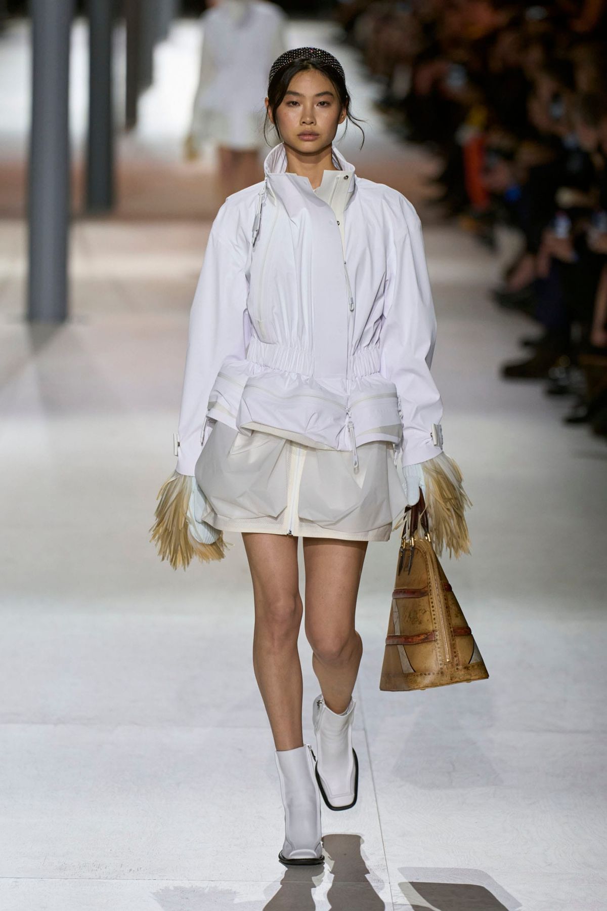 Louis Vuitton Had Something of a Mitten Theme