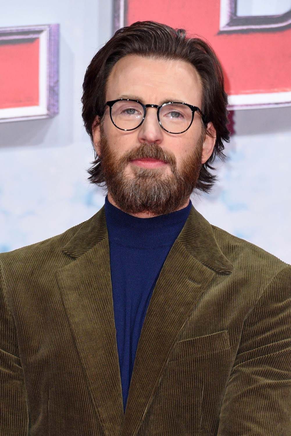 What Is This Chris Evans Aesthetic Now?