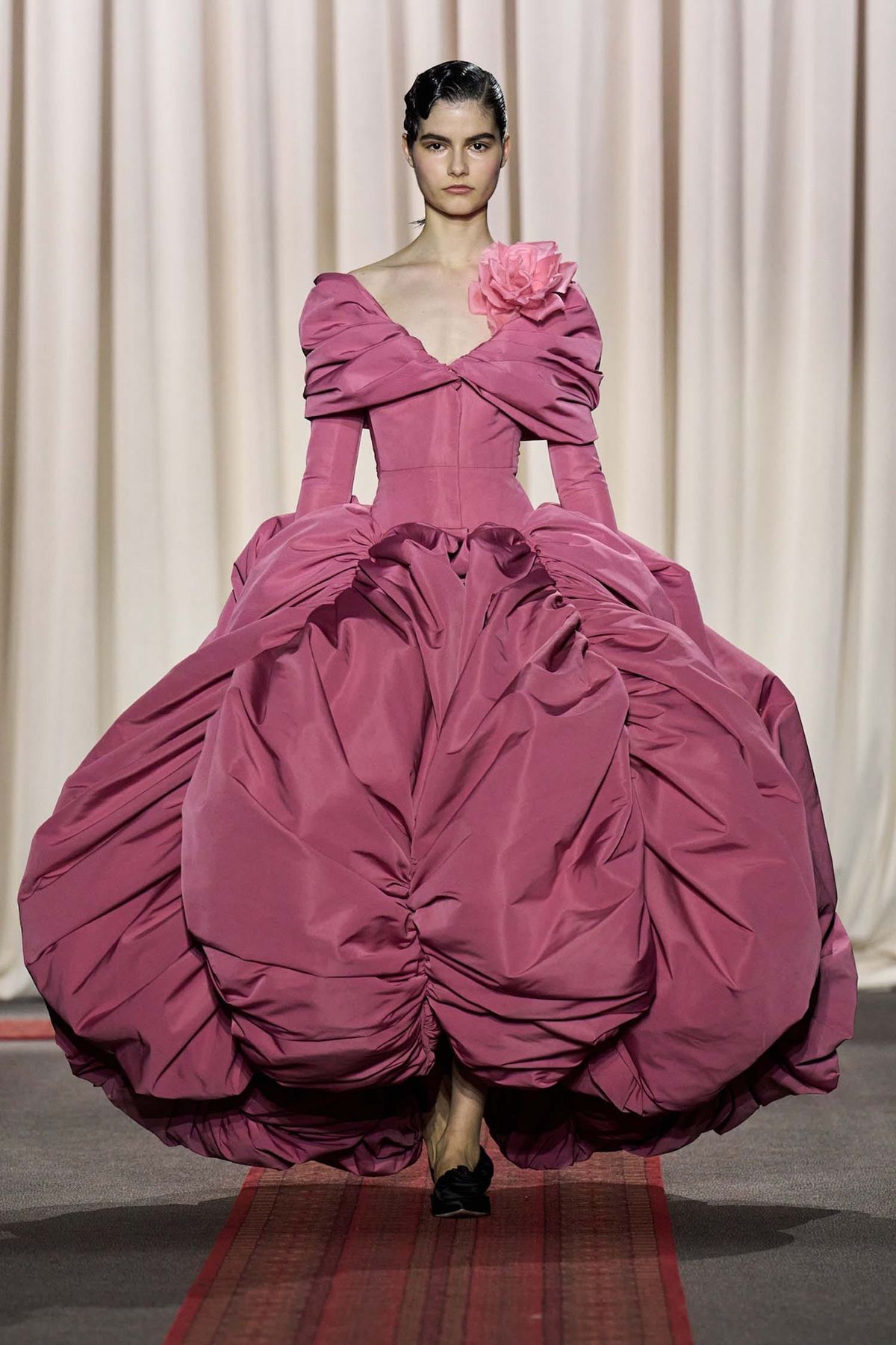 Giambattista Valli Has Big Ball Gowns on Offer For Spring