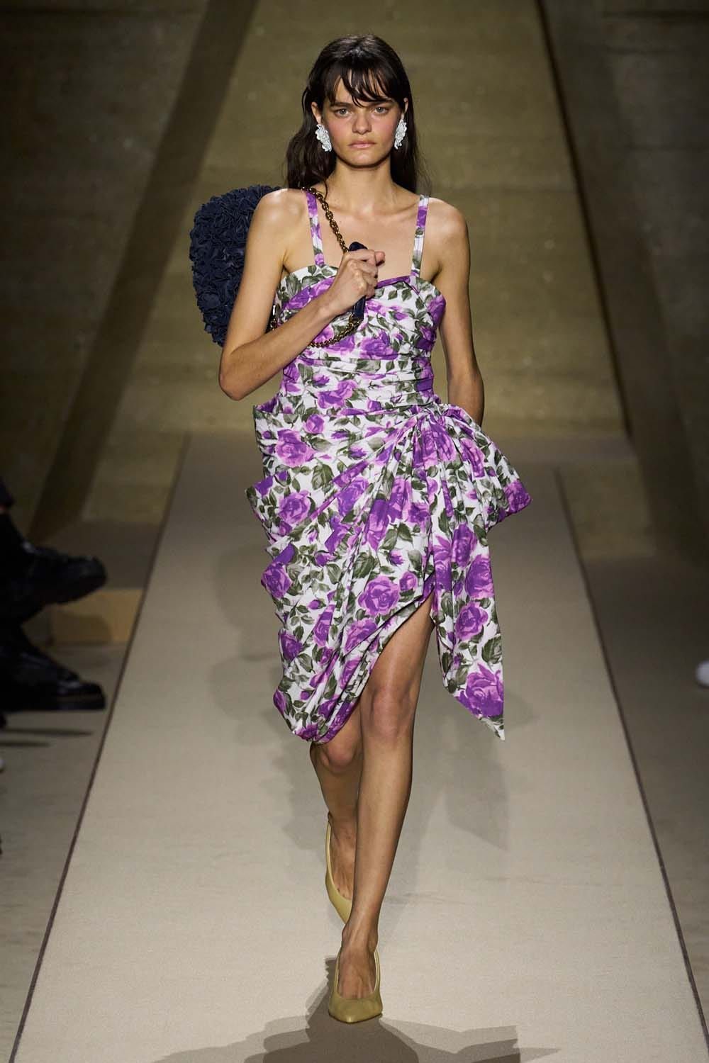 Chloe Is Pedding Way Less Sheer Sienna Miller-Style Stuff