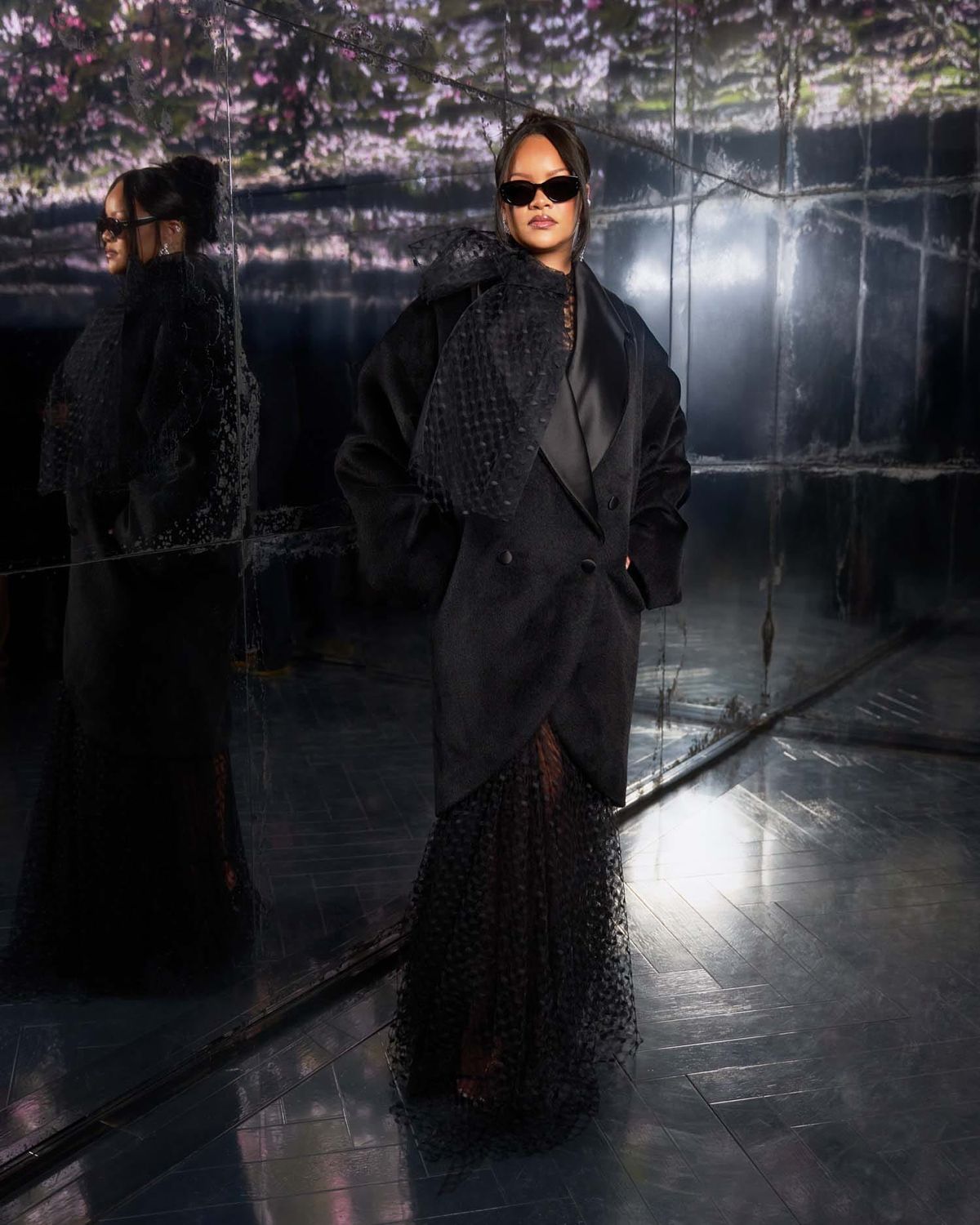Rihanna Lent Her Aura to Dior's Front Row