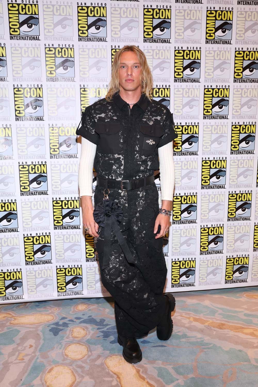 Jamie Campbell Bower Brought His Best Lace to Comic-Con