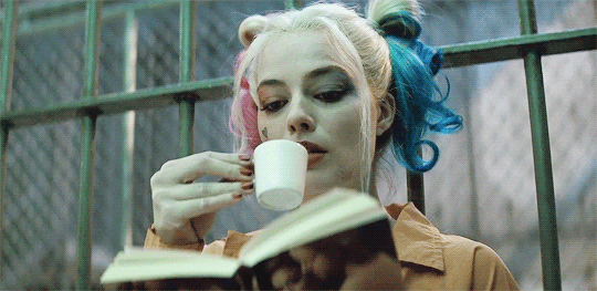 Your Afternoon Chat: What Are You Reading?