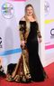 Who Was The Best-Dressed Kelly at the AMAs?