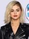 Selena Gomez Goes Blond