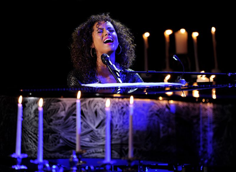 BET Awards Fug or Fab: Alicia Keys