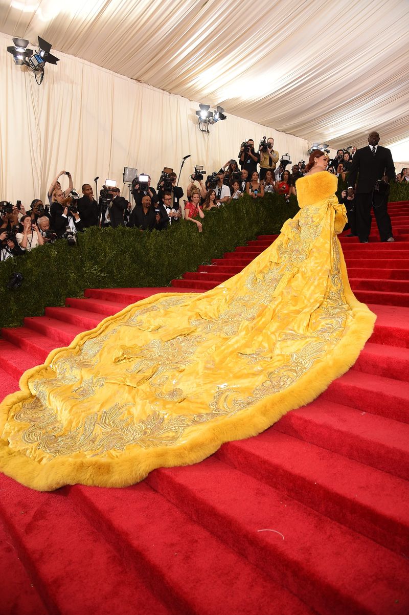 Met Gala Well Played: Rihanna in Guo Pei