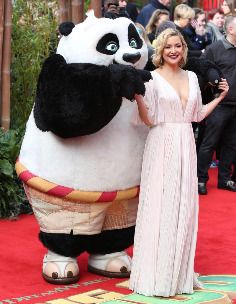 Fug or Fab: Kate Hudson in J. Mendel