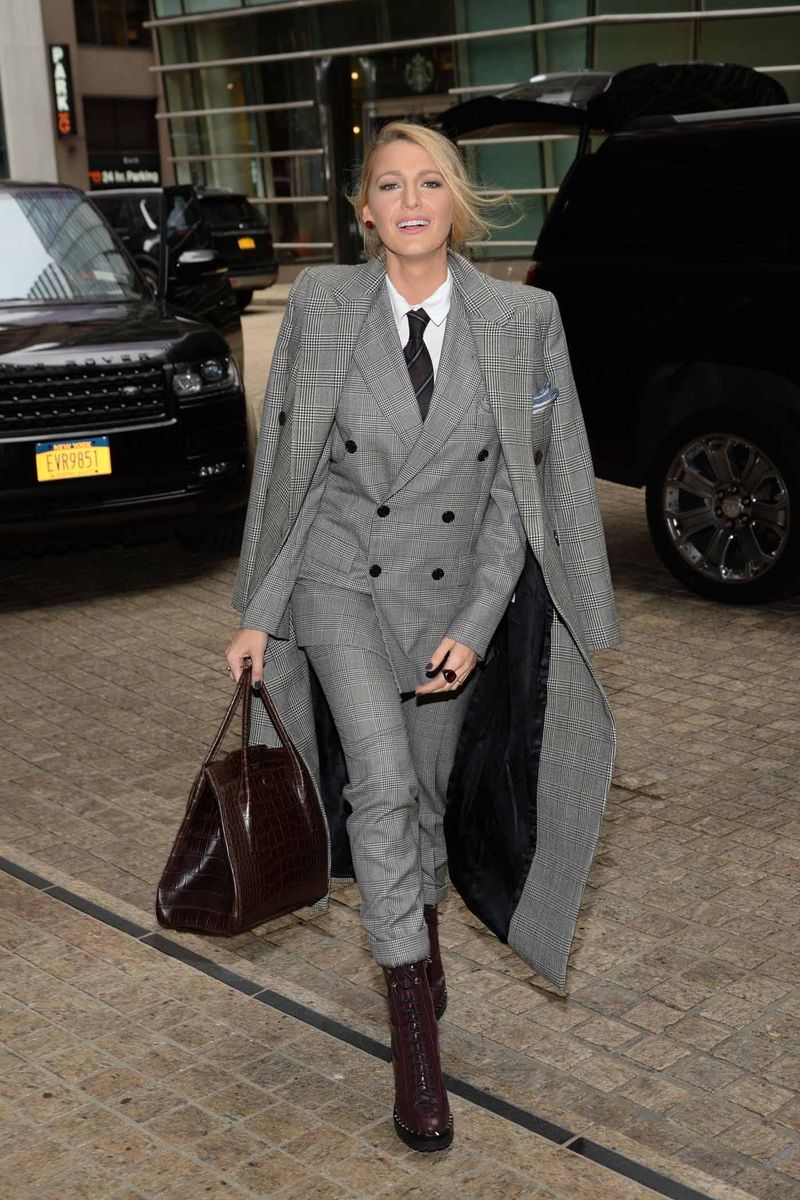 Blake Lively's Suitcases Must Be Very, Very Large