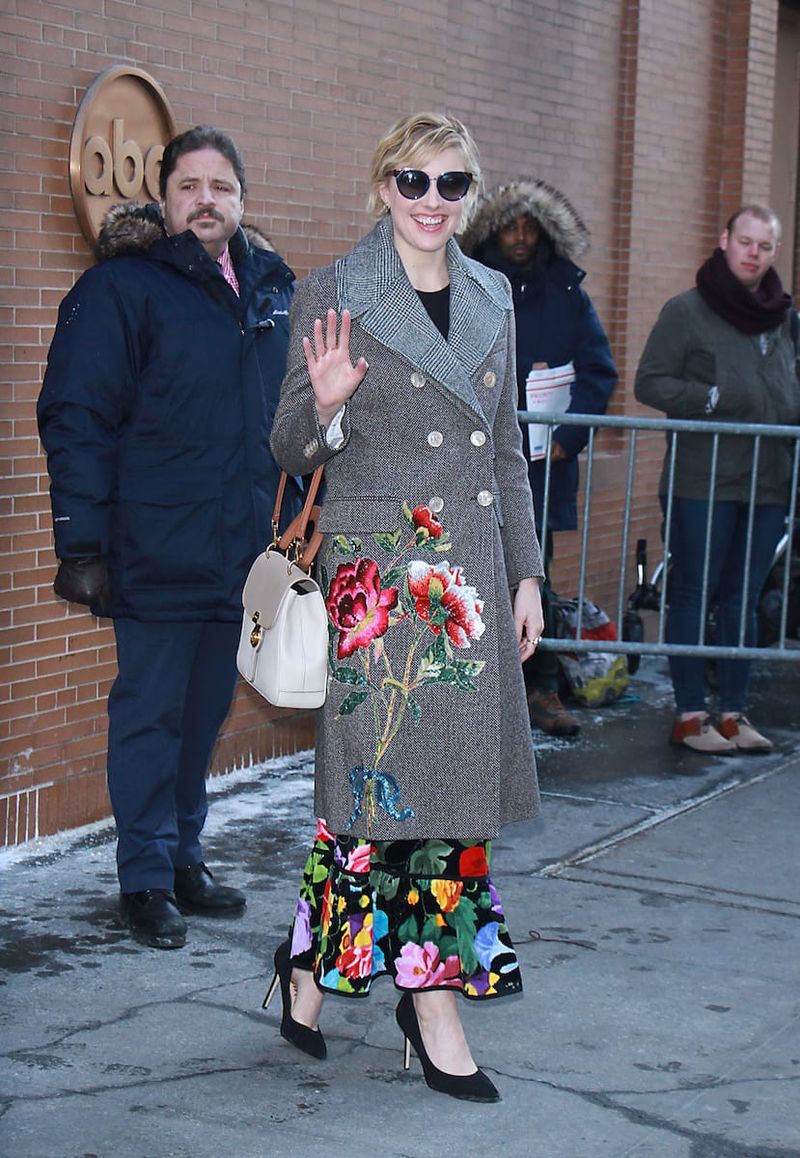 Greta Gerwig: Coat Goals