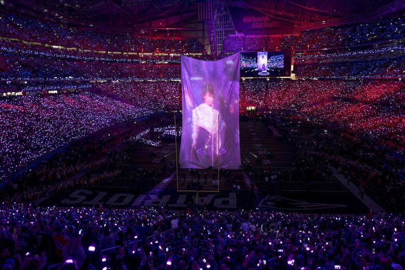 Super Bowl LII: Justin Timberlake's Weak Sauce Halftime Show, and Some Parties