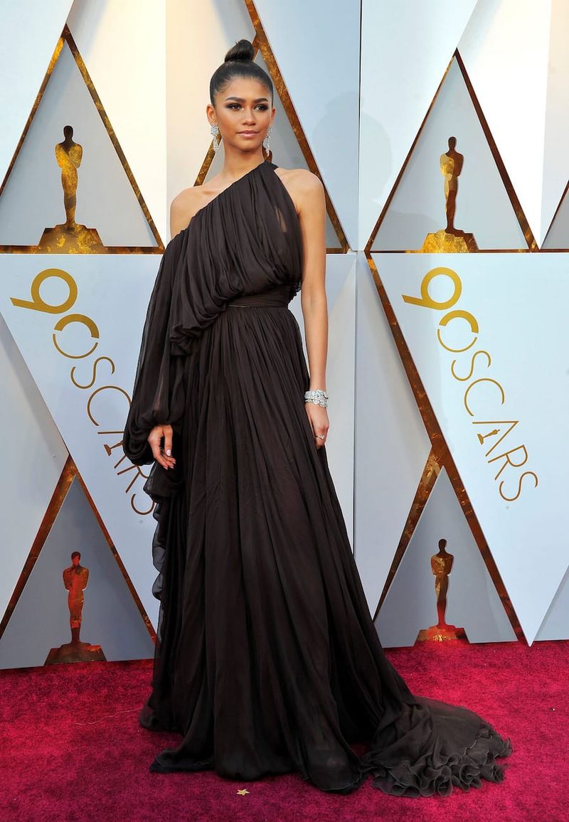 Zendaya Gives Us The Sleeve Drama We Had Anticipated