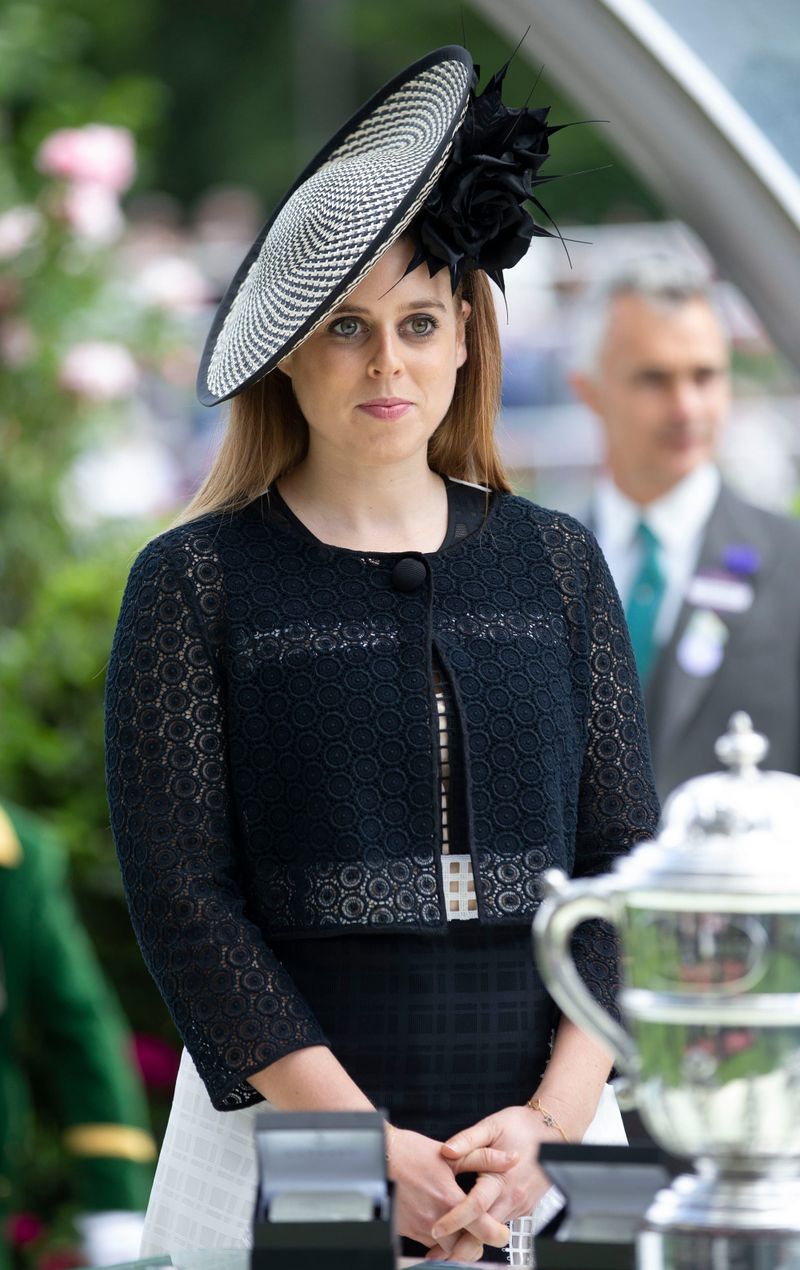 Beatrice and Eugenie Continue Their String of Sartorial Hits at Ascot