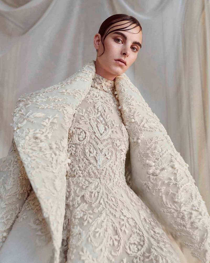 Ashi Studio's Couture Photos are Very Artsy and Cool