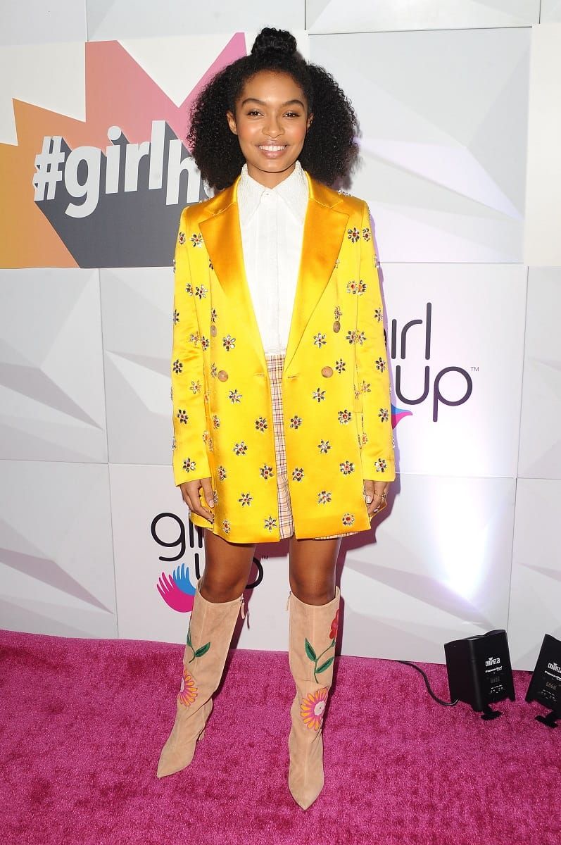 Yara Shahidi Continues the Oversize Blazer Trend