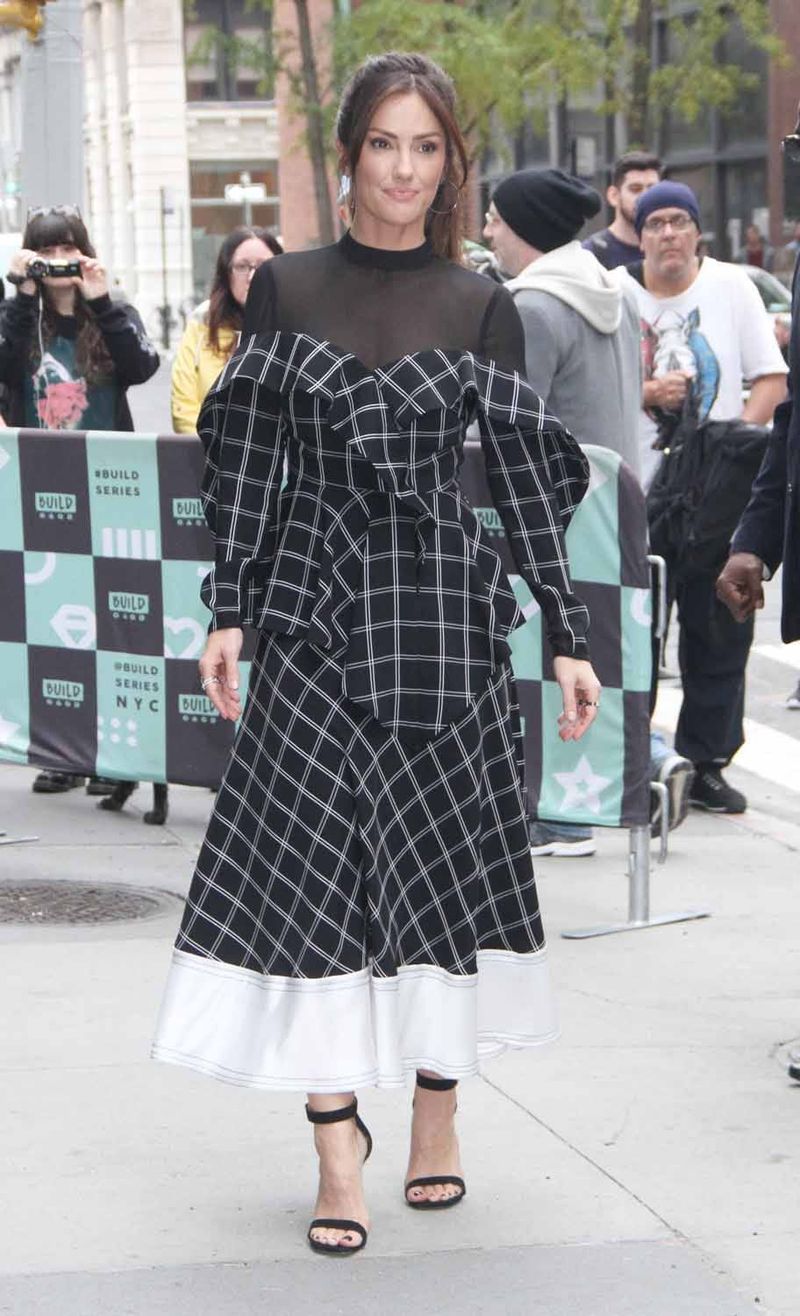 You're Wearing WHAT Now, Minka Kelly?