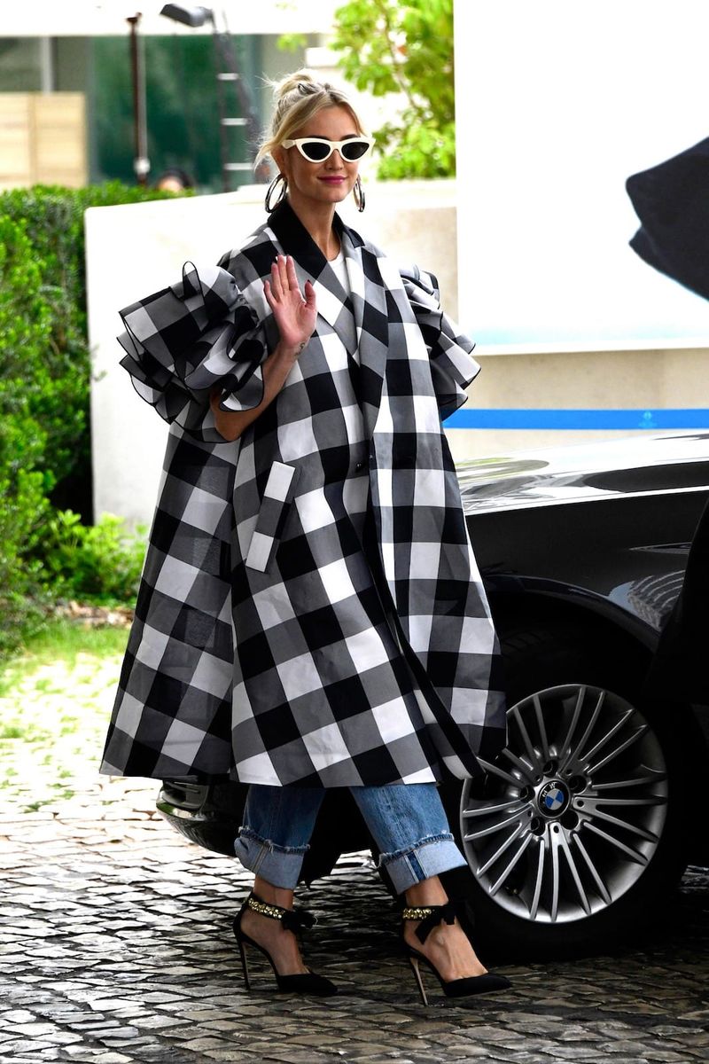 Please Behold This Giant Coat on Ashlee Simpson