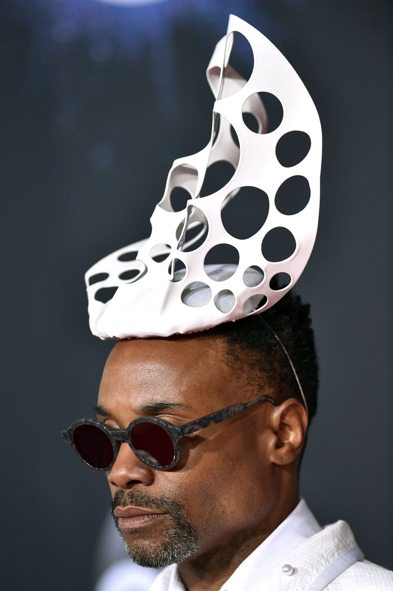 Some Folks Really WENT THERE On the AMAs Red Carpet!
