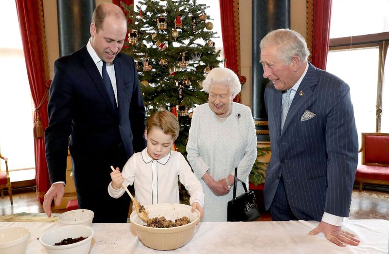 Look How Cute Prince George Is In These New Pictures