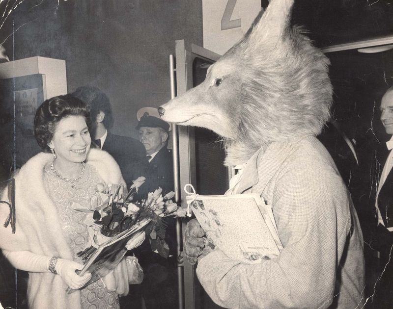 Do You Want to Look at a Truly Surreal Photo of the Queen and a Giant Fox?