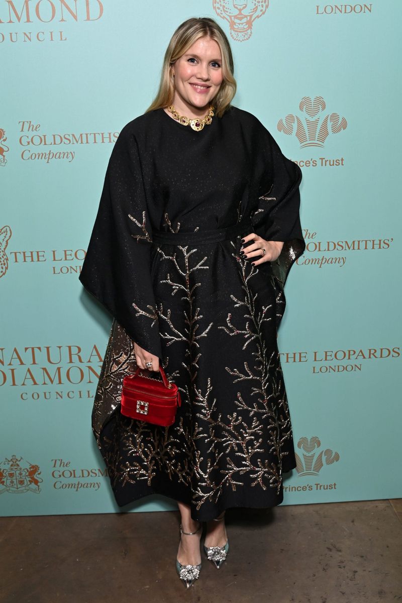 People Wore Fun Stuff to This British Jewelry Awards Thingie