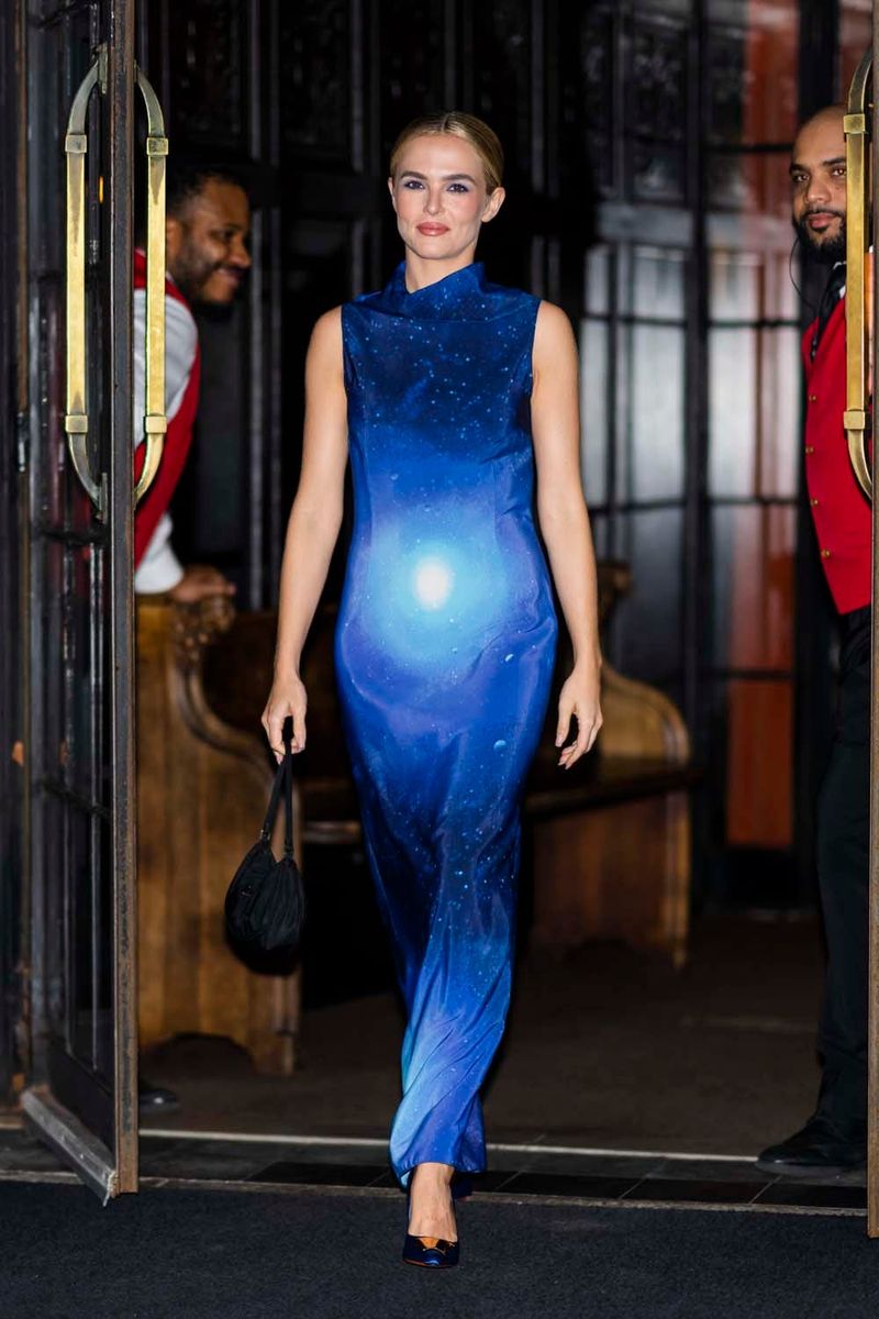 Zoey Deutch in Vintage Moschino Leads the Week-End Roundup