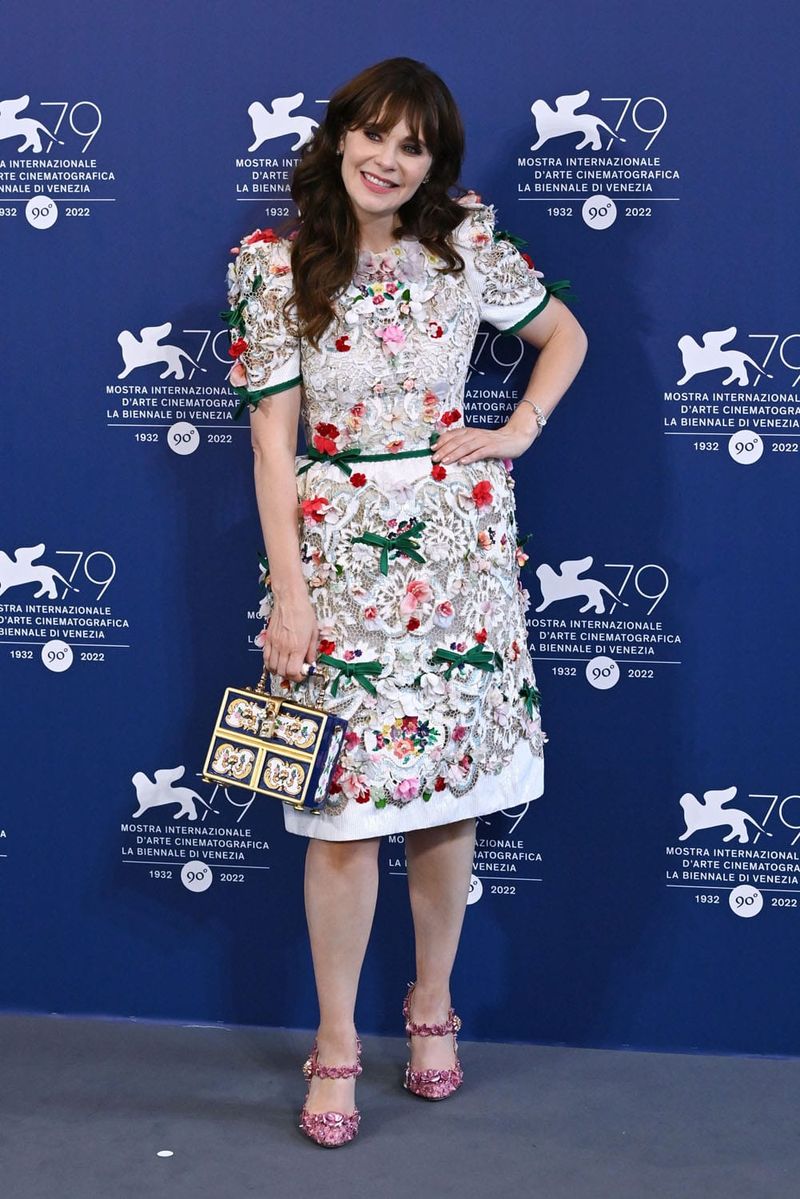 Zooey Deschanel Is ALSO In Venice