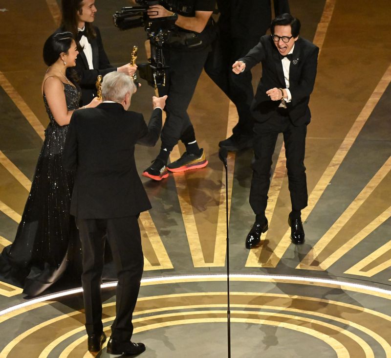 We Should Probably Check Out Noteworthy Stuff From the Oscars Telecast