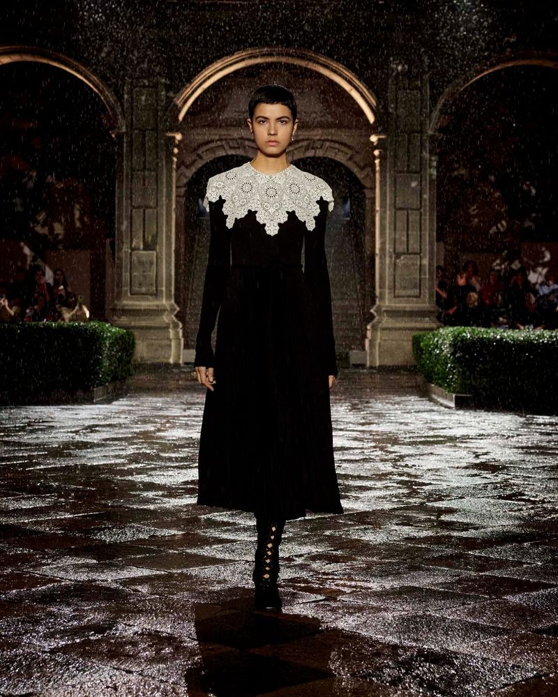 Dior's Mexico City Show Looked Very Dramatic