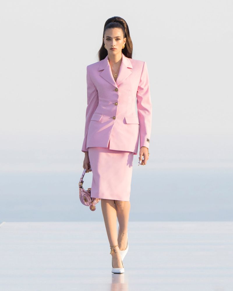 Versace 2023 Pre-Fall