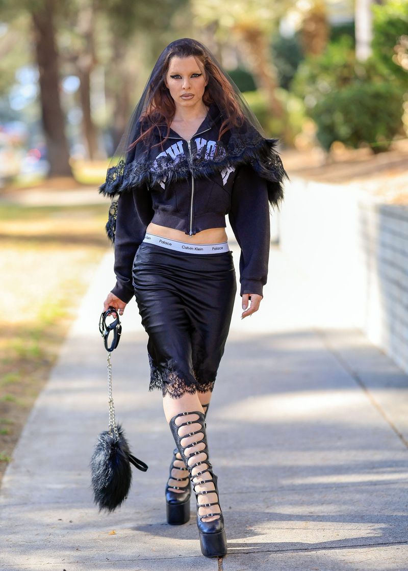 Julia Fox Takes Los Angeles