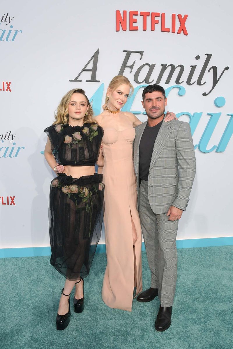 Nicole Kidman Loves a Zac Efron Romance