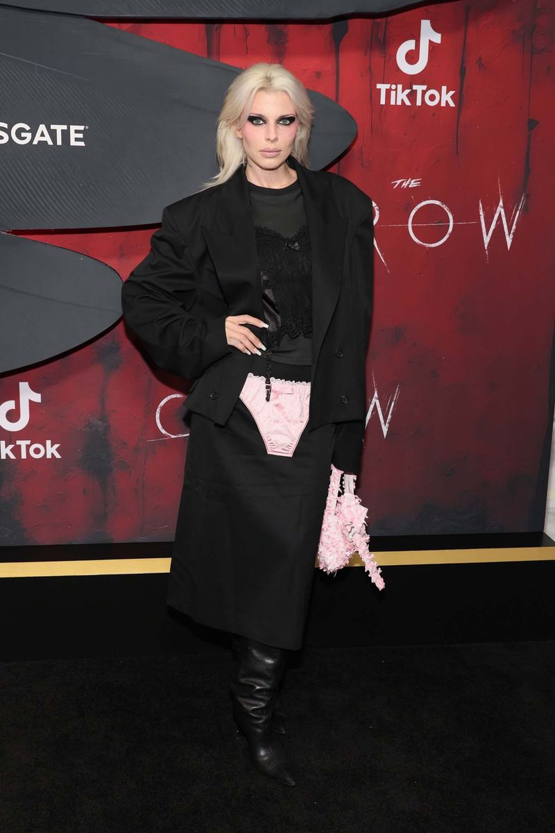 Julia Fox Picks Visible Underwear