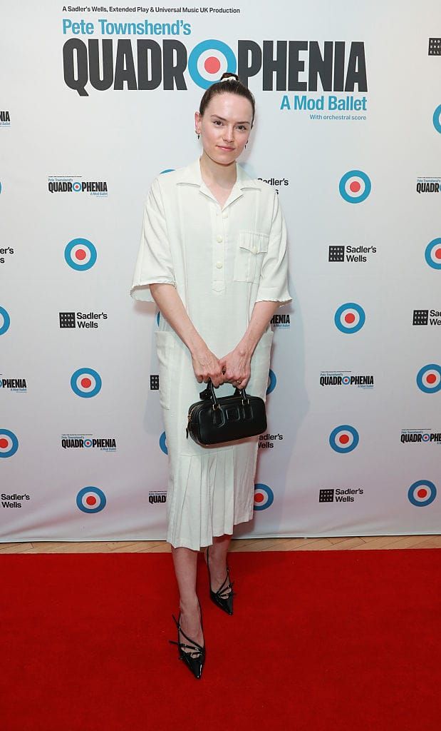 Daisy Ridley Is Wearing a Thing
