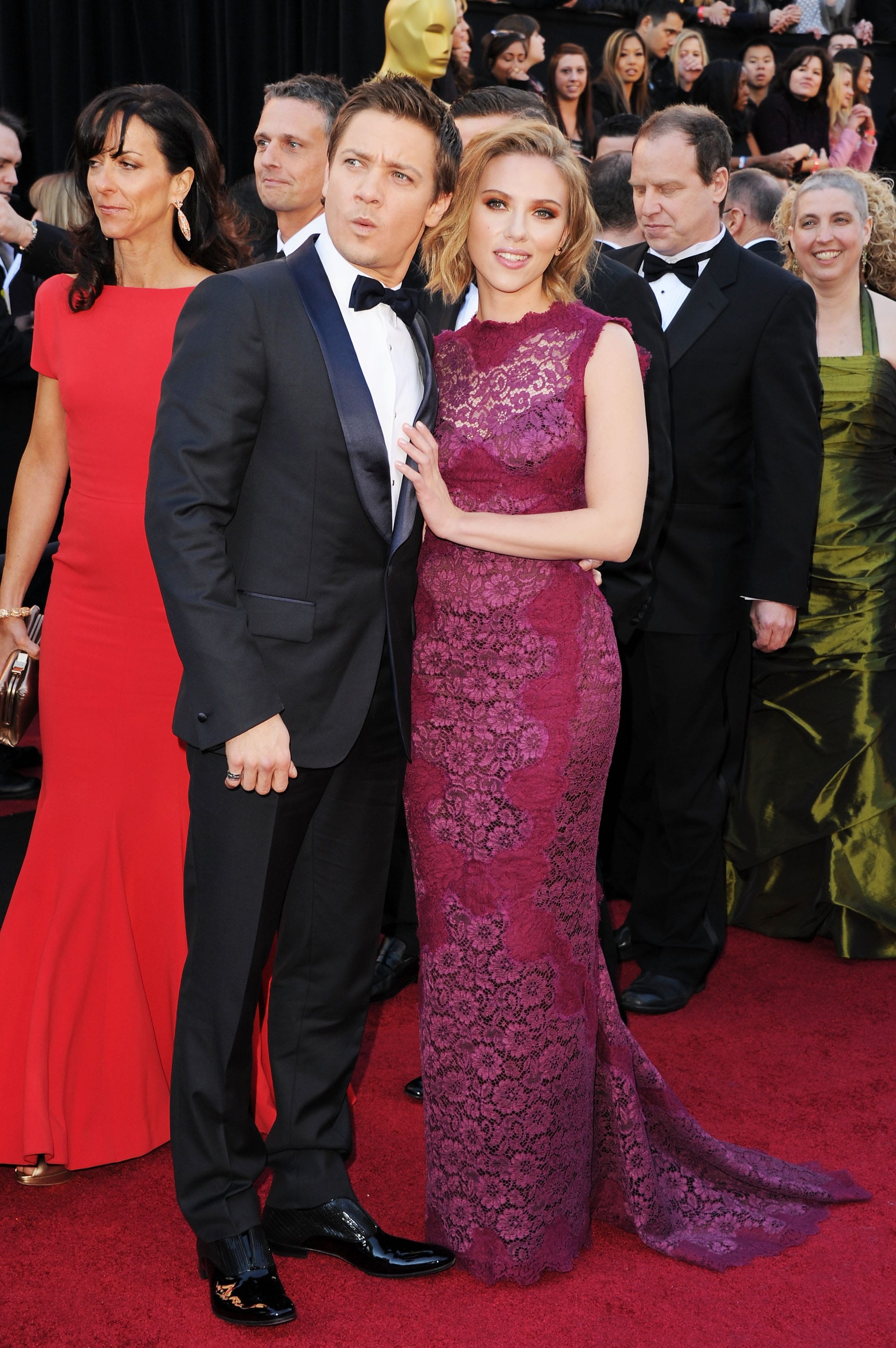 Scarlett Johansson and Jeremy Renner