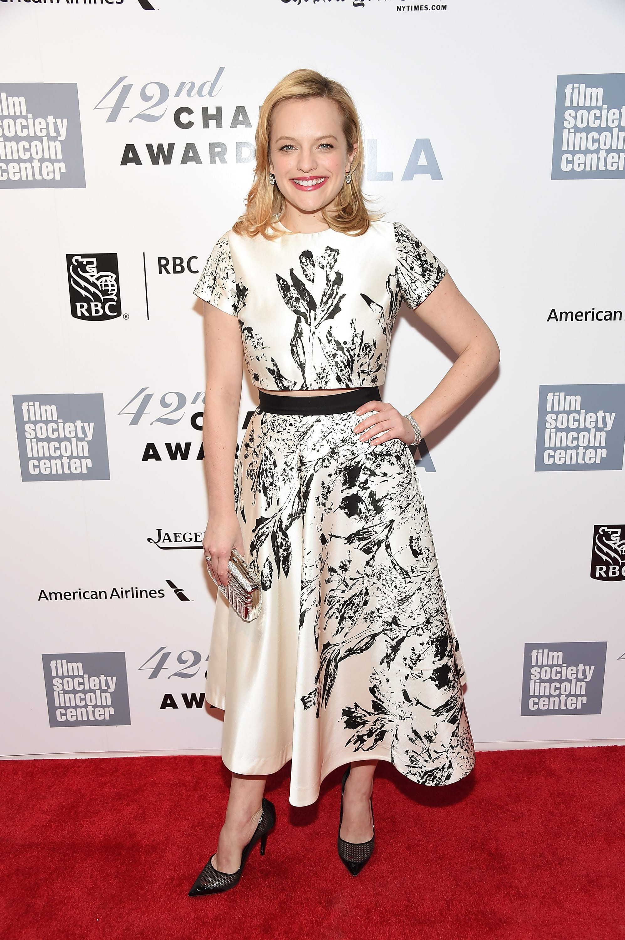 Fug or Fab: Elisabeth Moss