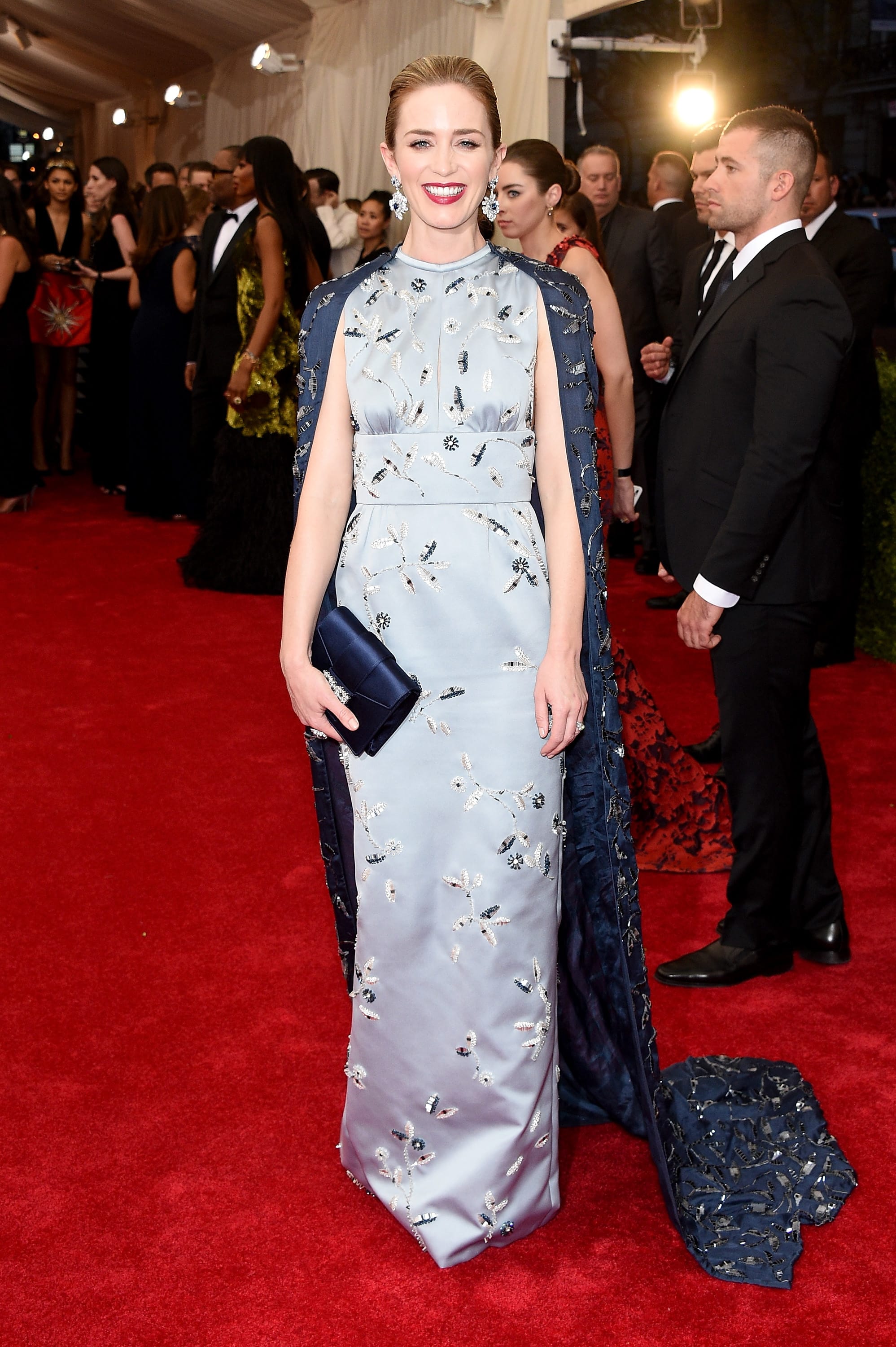 emily blunt met gala met ball