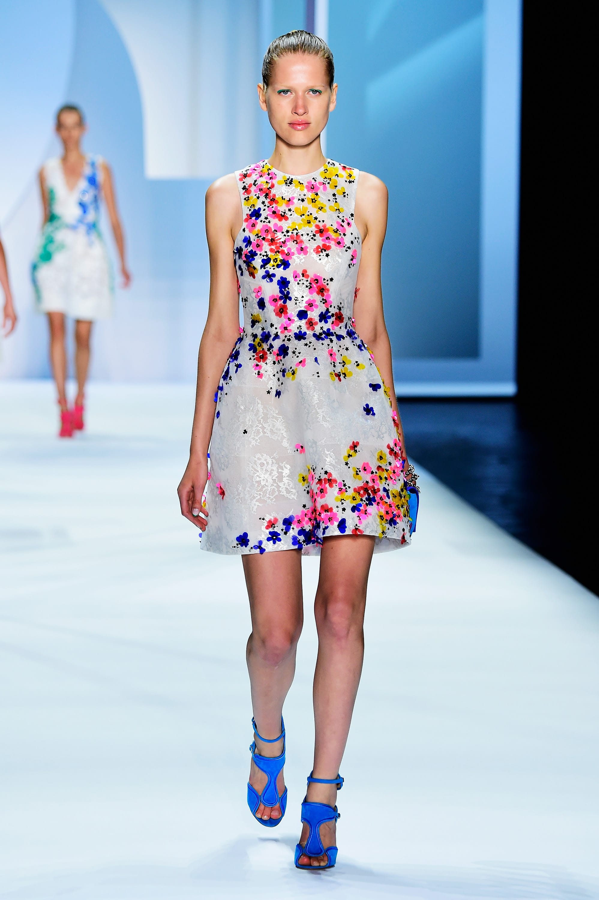Monique Lhuillier: Spring/Summer 2016 Runway Show at New York Fashion Week