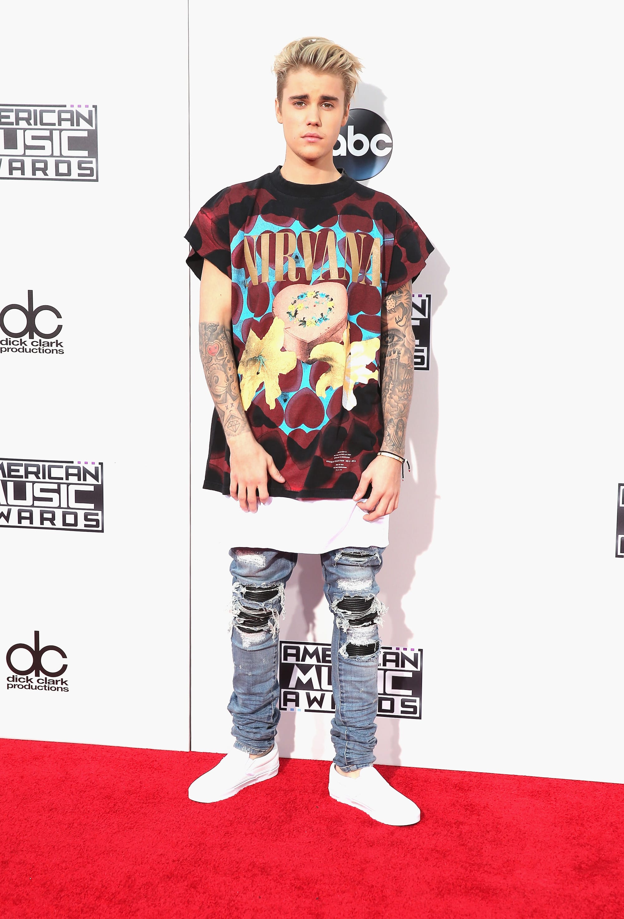 American Music Awards Ugh Carpet: Justin Bieber