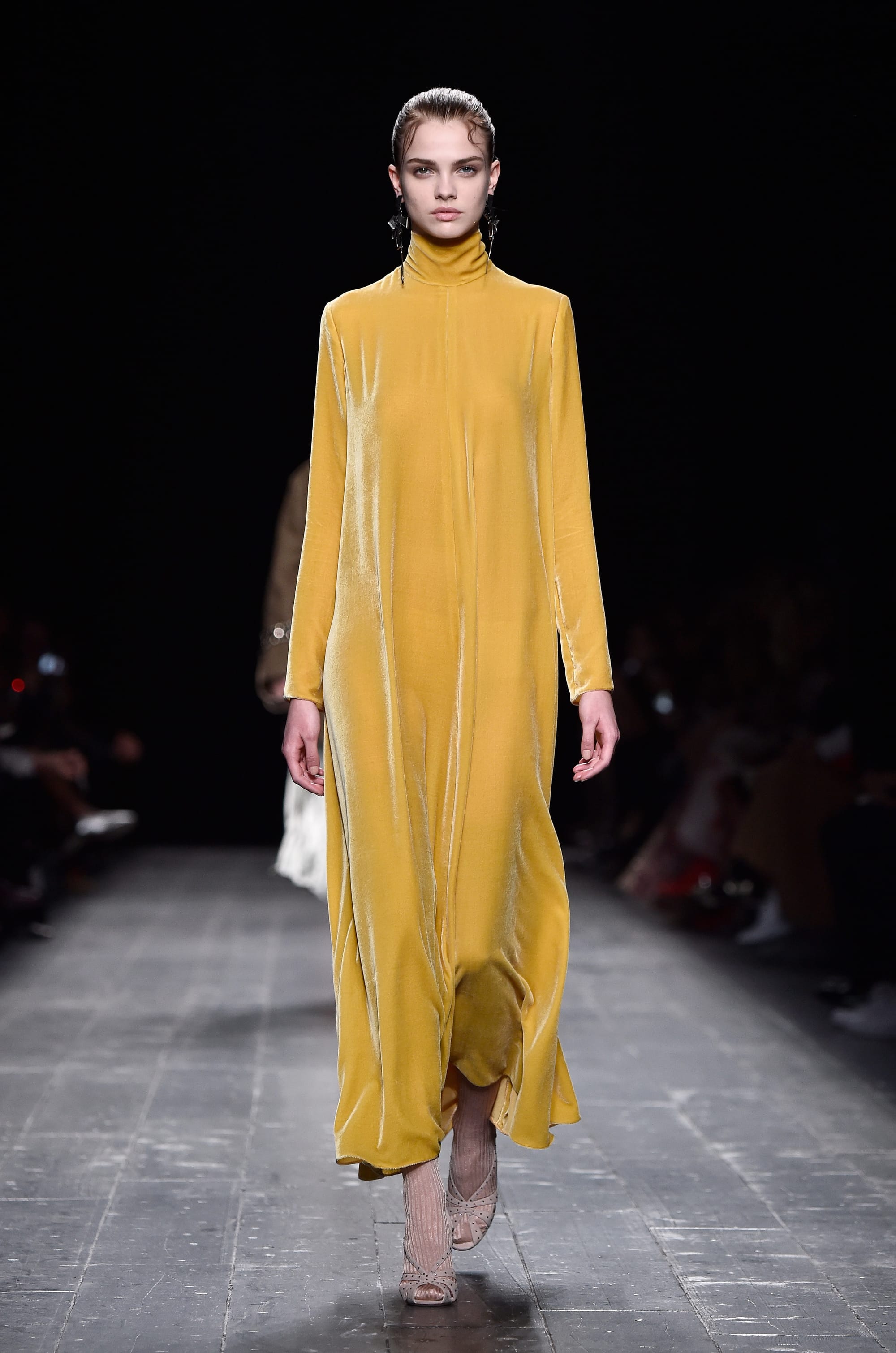 Valentino Fall 2016 at Paris Fashion Week