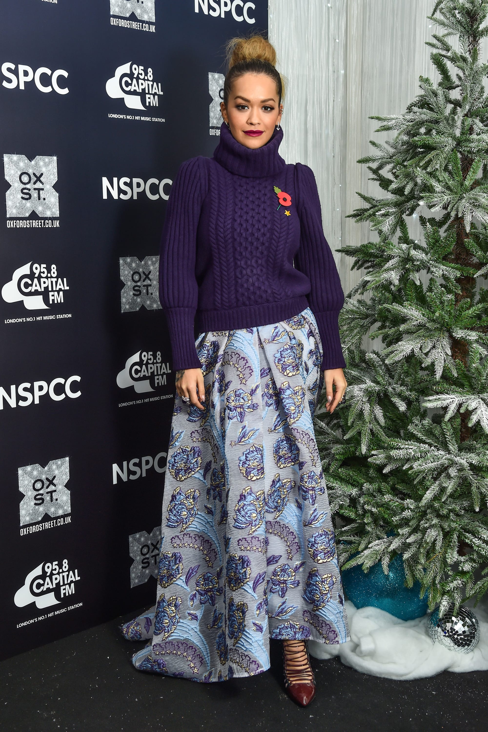 Rita Ora Is Wearing An Unexpected Combo