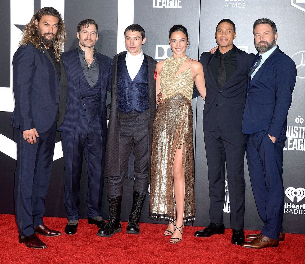 Gal Gadot Is VERY SHINY at the Justice League Premiere