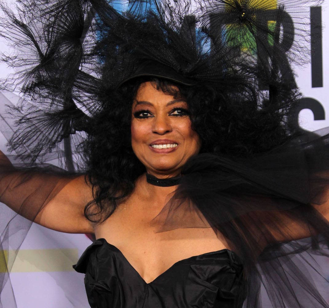 Diana Ross Wears Whatever She Wants to the AMAs Because She's Diana Ross
