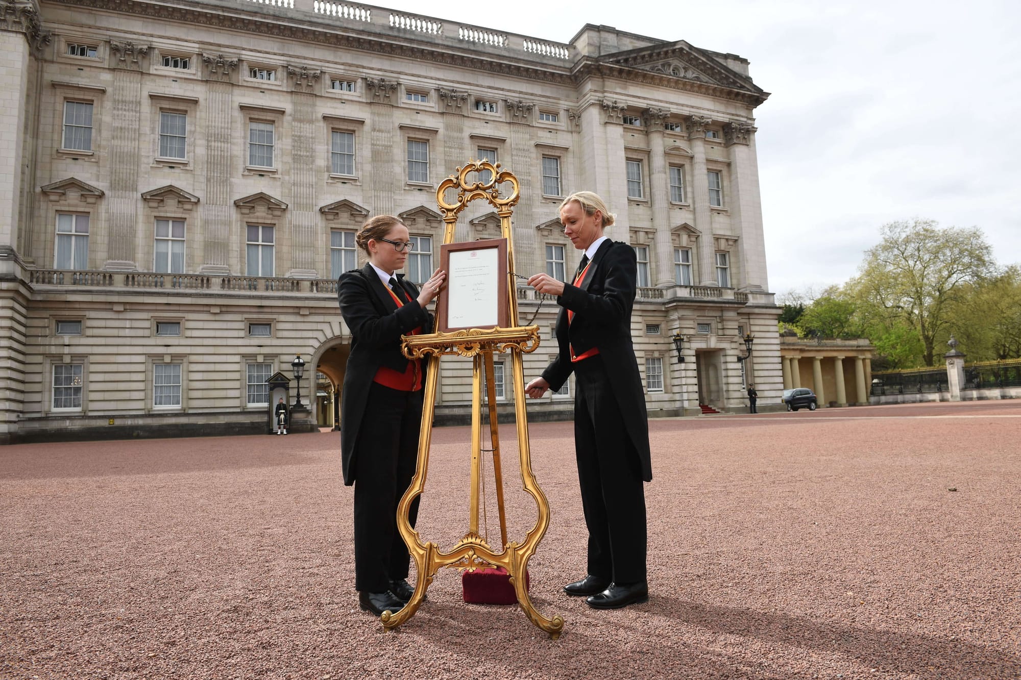 Wills and Kate Welcome Royal Baby Number 3!