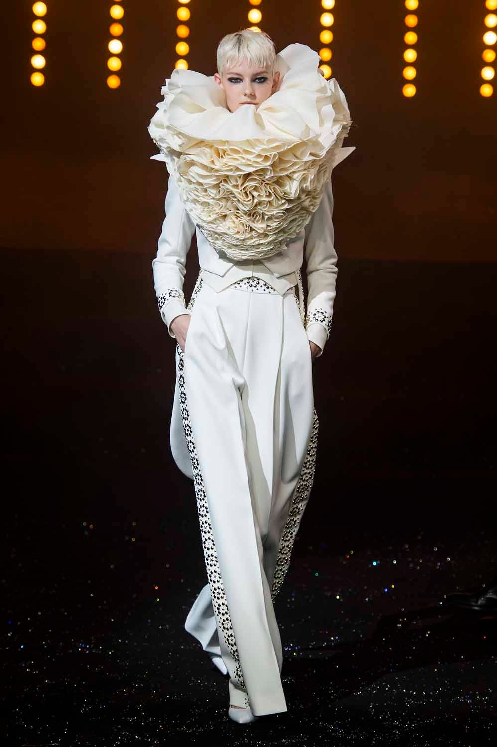 Viktor & Rolf Serves Up Reruns at Couture Week