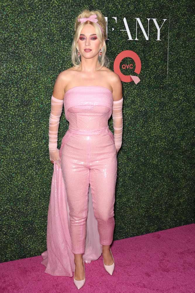 Katy Perry Looks Bonkers