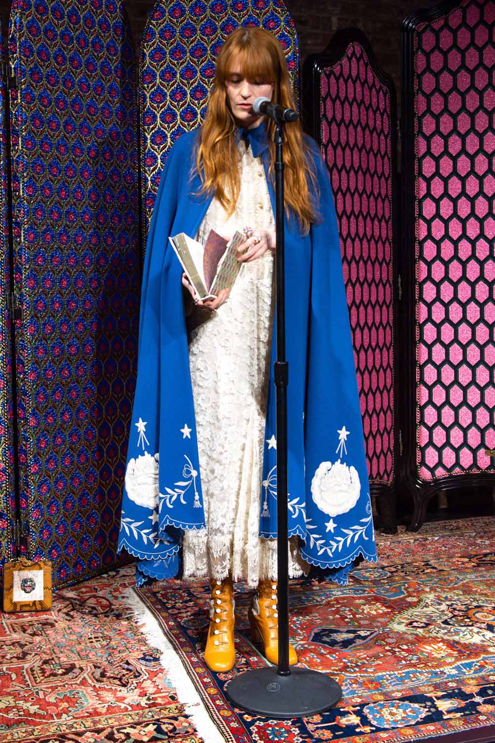 Has Florence Welch Been A-Wanderin' Through a Wood?