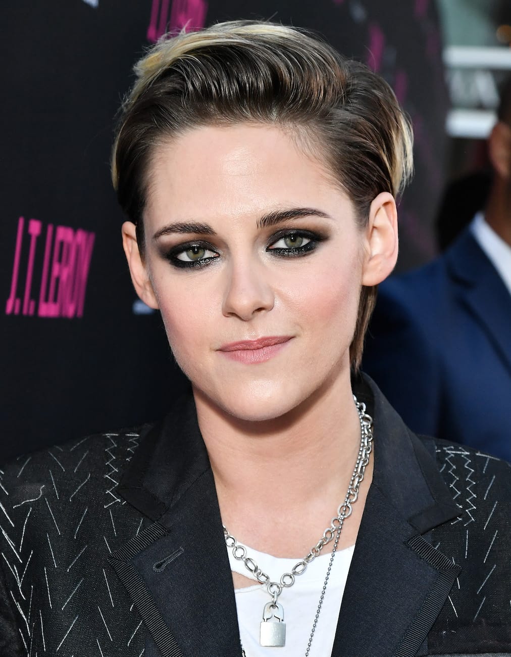 Kristen Stewart's Whole Head Looks Great Right Now