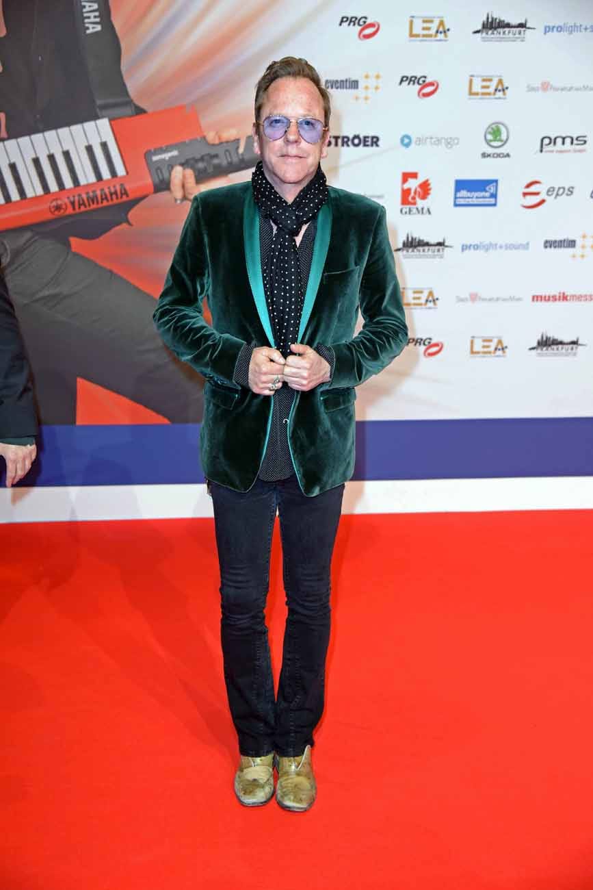 Kiefer Sutherland Is Looking... Groovy?
